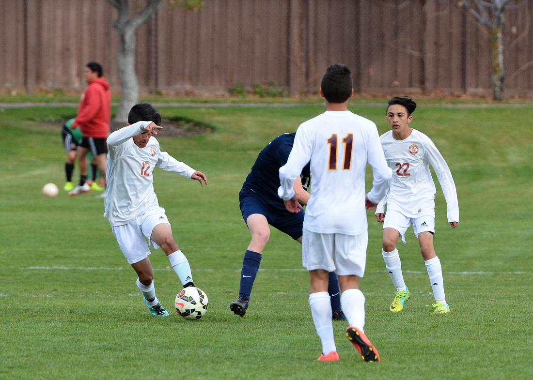 广告这么拍,才气打造顶级奢侈品品牌_hth·华体(图1) hth华体官方下载app