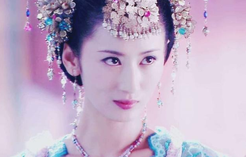 ‘hth华体’抓住女性“刚需” “美妆心得”成女性消费导购利器(图3) hth华体官方下载app