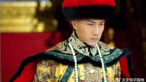 【hth华体官方下载app】
辛芷蕾香水广告文案翻车 网友:太烂了(图1) hth华体